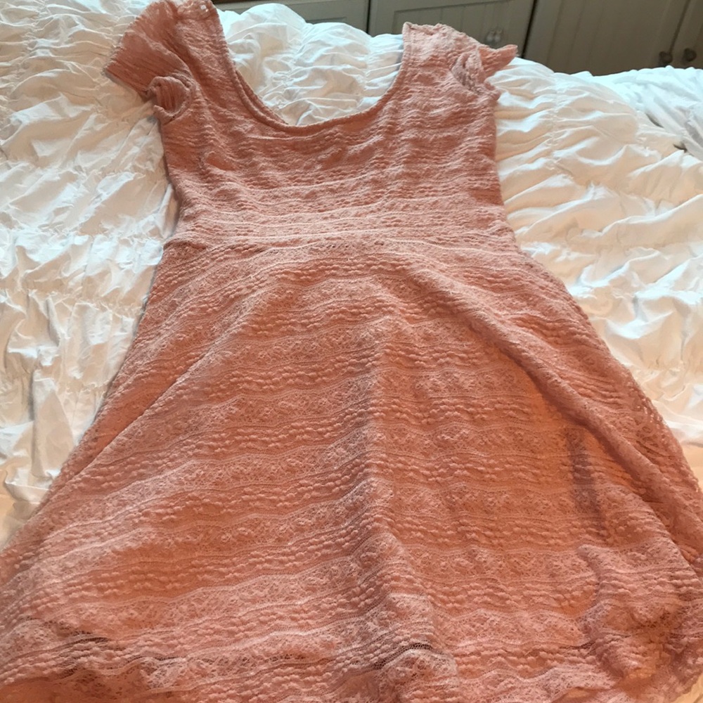 Forever 21 lace dress - Picture 3 of 5